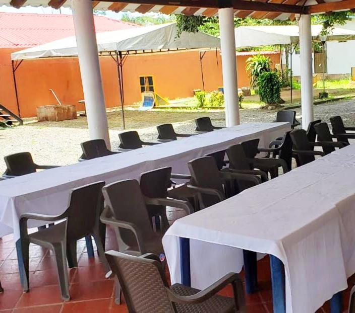 Cabanas El Saman Villavicencio Apiay Exteriör bild